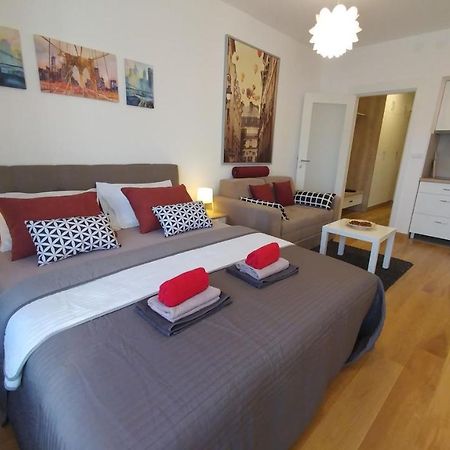 Apartments Delta A Blok - Savada Beograd Eksteriør bilde
