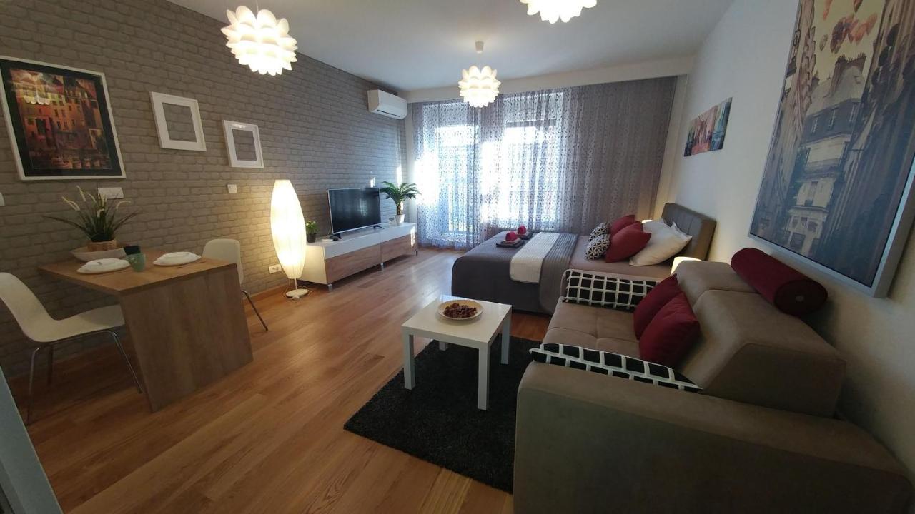 Apartments Delta A Blok - Savada Beograd Eksteriør bilde