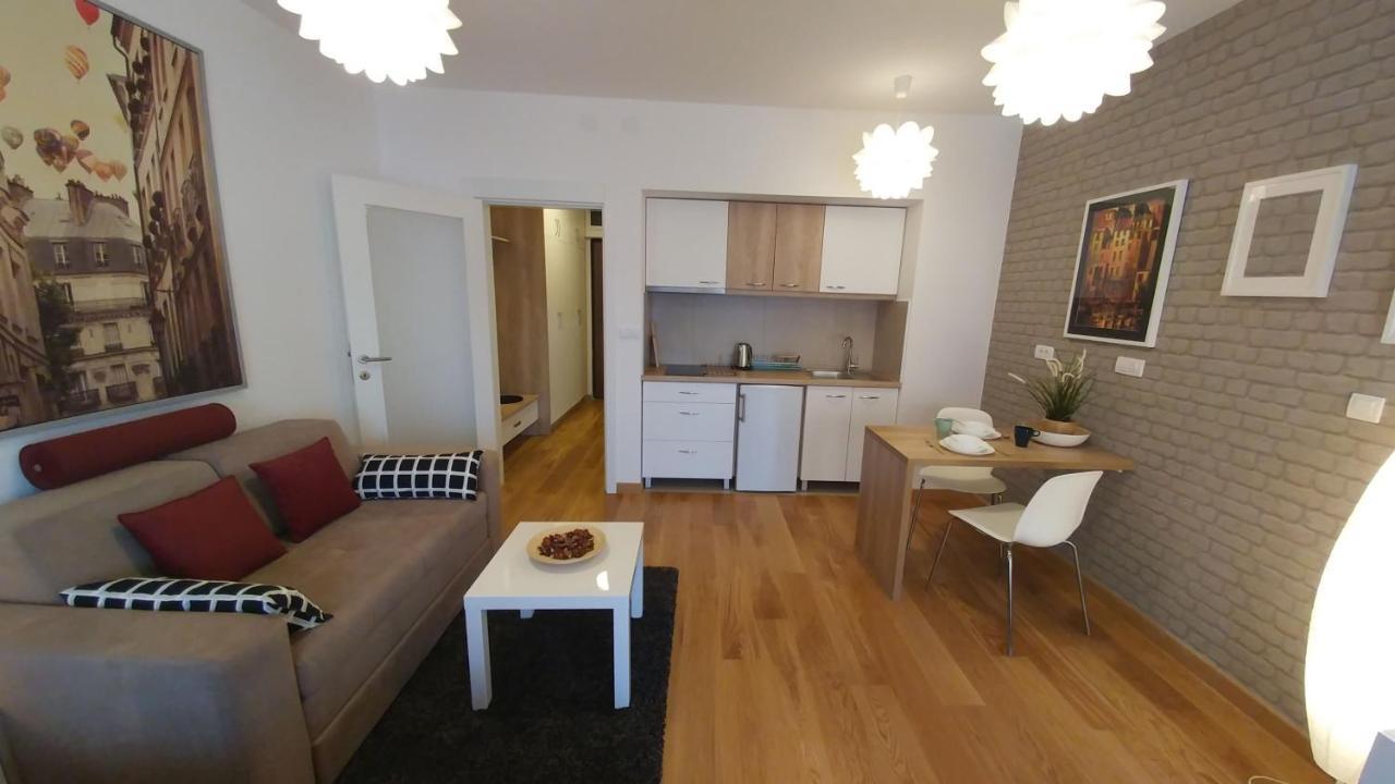 Apartments Delta A Blok - Savada Beograd Eksteriør bilde